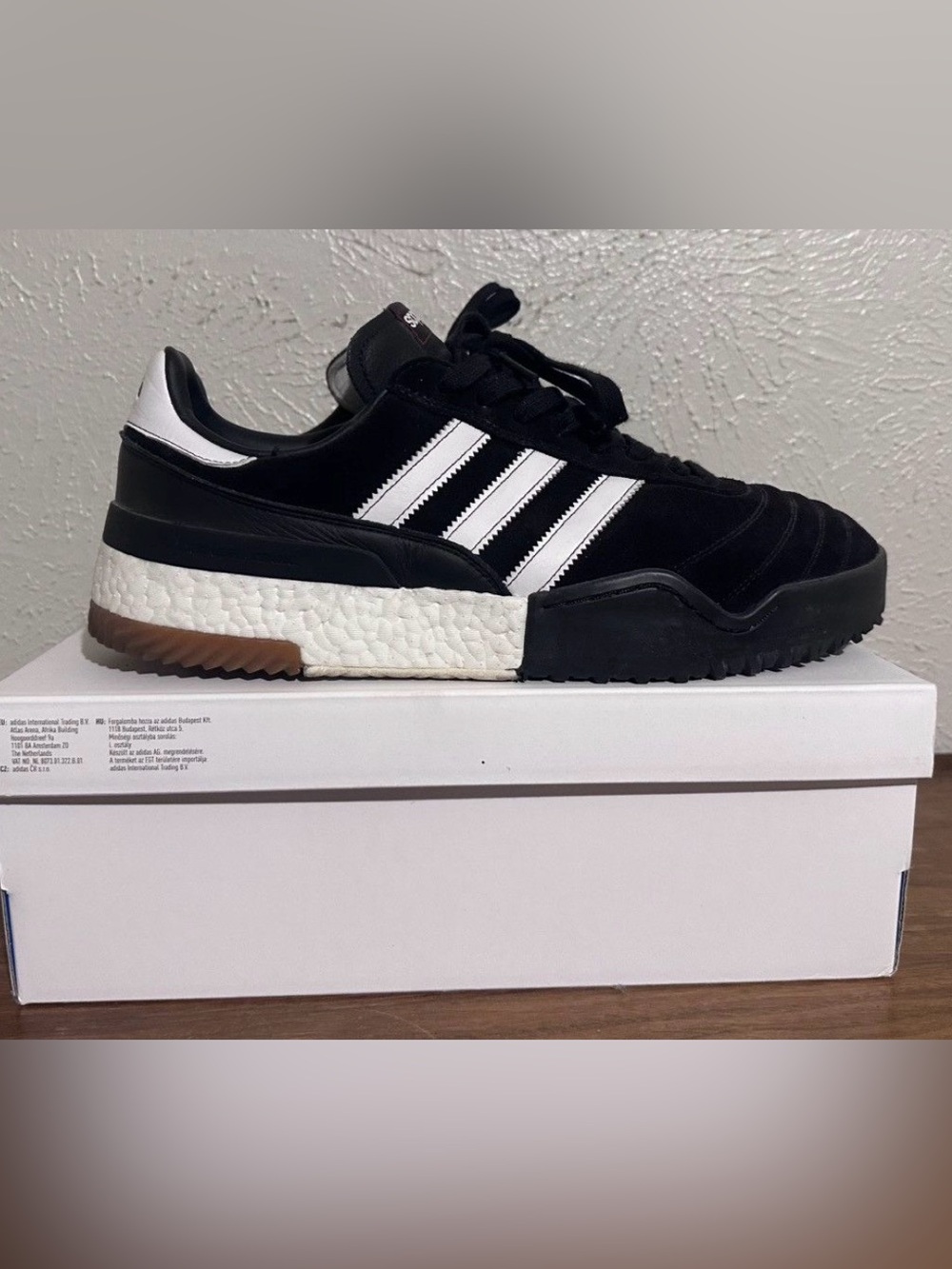 Alexander Wang x adidas Originals
Bball Soccer 'Core Black'